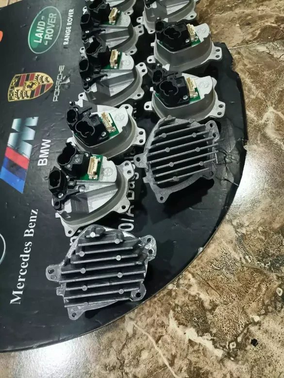 BMW G30 G31 LCI LED Far Sinyal Modülü 23508302-01
