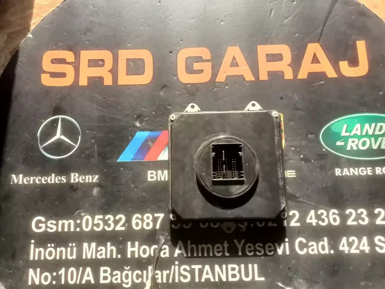 BMW G30 LCI Dönüşüm Far Beyni Çıkma