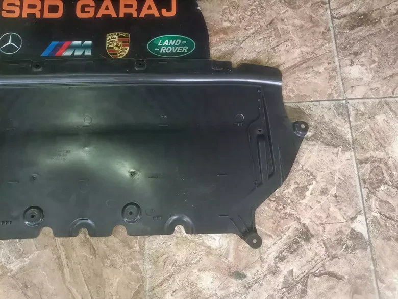 BMW G30+LCİ G11+LCİ Motor Alt Muhafaza 7340168