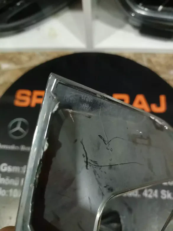 BMW G30 Tampon Krom Çıta Sağ Luxury 9463482