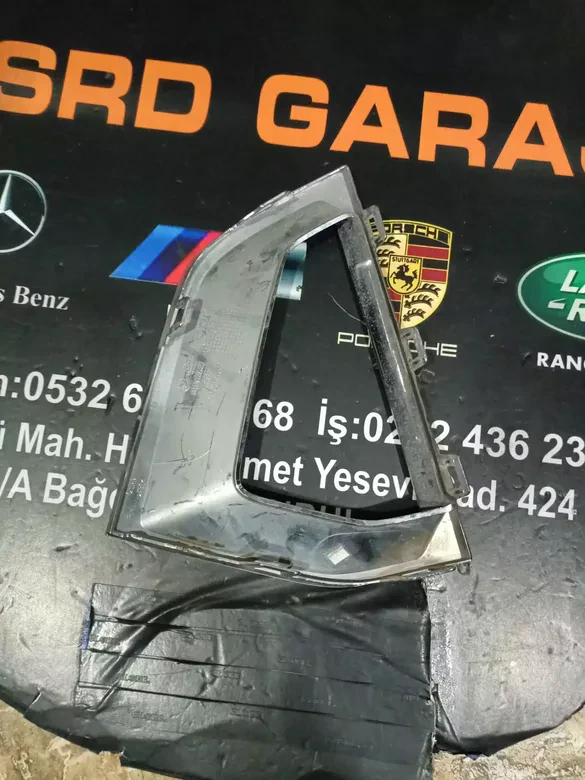 BMW G30 Tampon Krom Çıta Sağ Luxury 9463482
