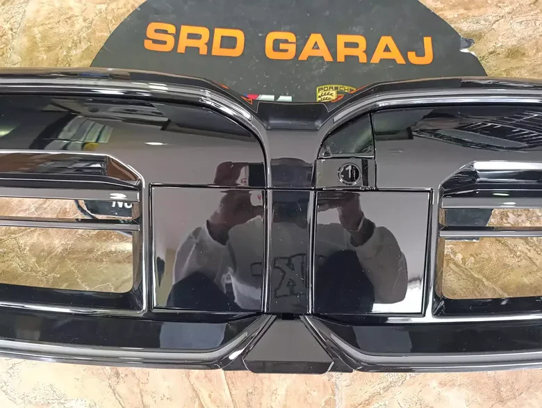 BMW G60 2023- M5 Siyah Panjur Ledli