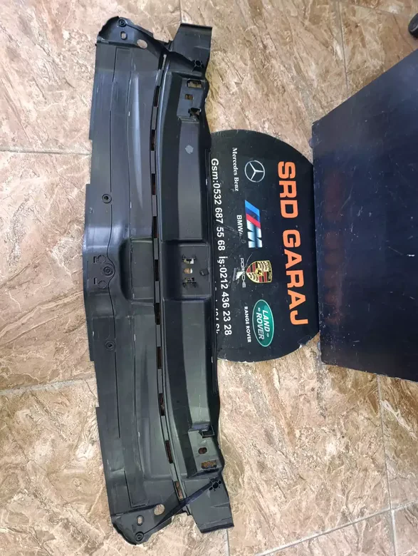 BMW G60 Üst Panel Kaplaması Sıfır Yns 51765A12203