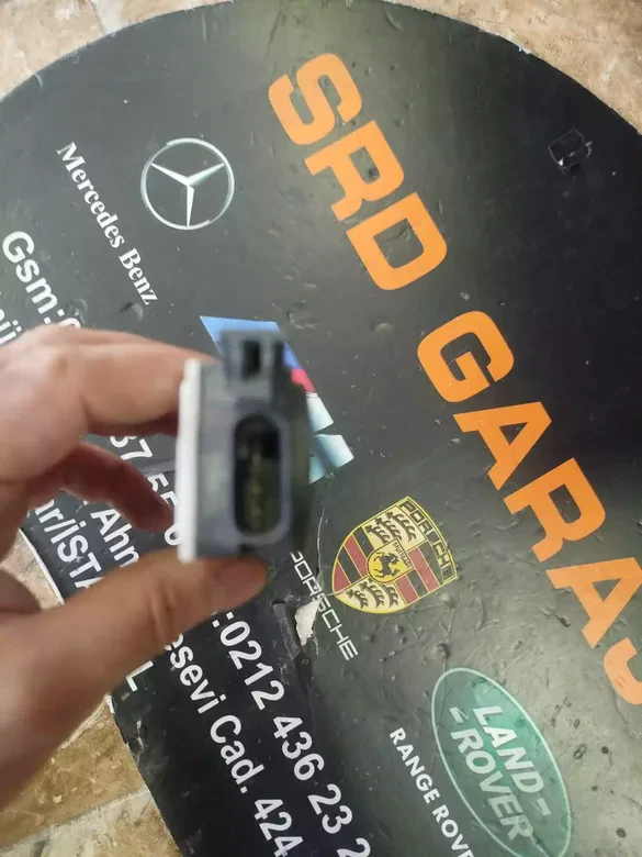 BMW İX3 G01 G02 Alt Hava Kanalı Çıkma Motoru 5a180e3-01