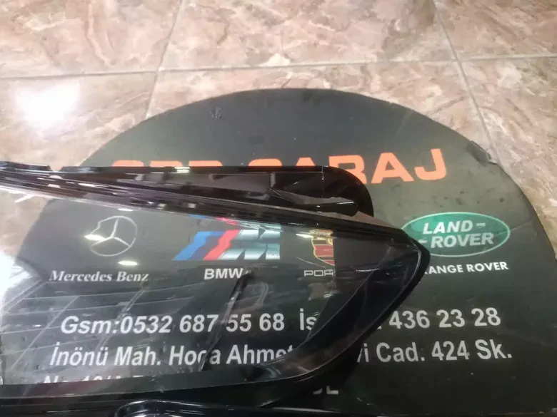 BMW U12 X1 2023- Sağ Sol Far Camı