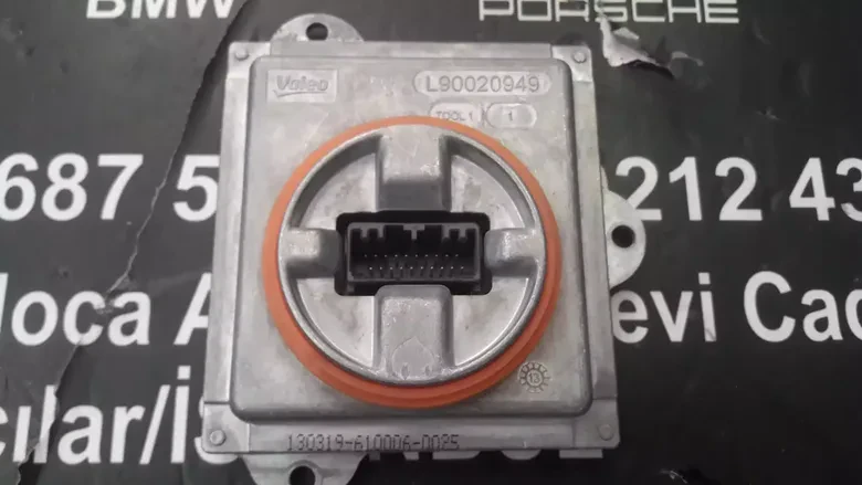 BMW X1 E84 E89 LED Far Beyni L90020949