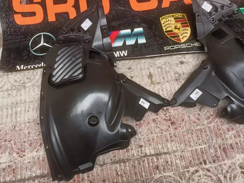 BMW X3 F25 X4 F26 Davlumbaz Önün Önü Sağ Sol 7213641-7213642