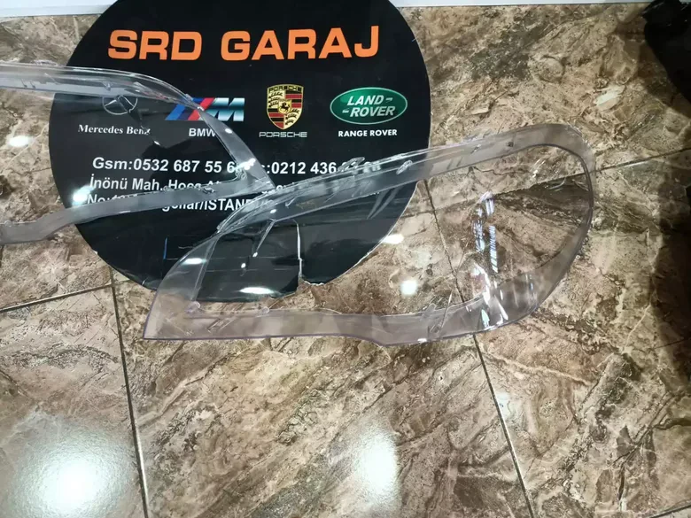 BMW X5 Serisi E70 Far Camı