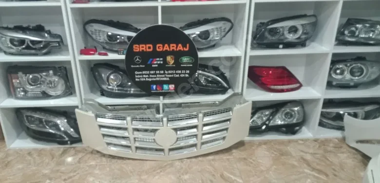 Cadillac Escalade Ön Panjur