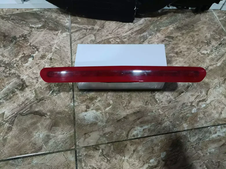 Chevrolet Camaro Bagaj Üçüncü Stop Lambası
