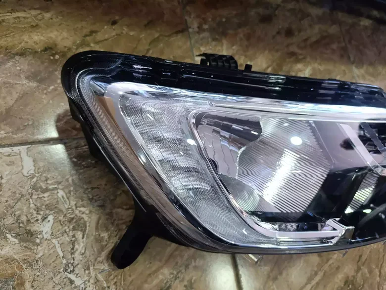 Clio Symbol 2017 2021 Sağ Sol Ledli Far 260102037R 260609154R