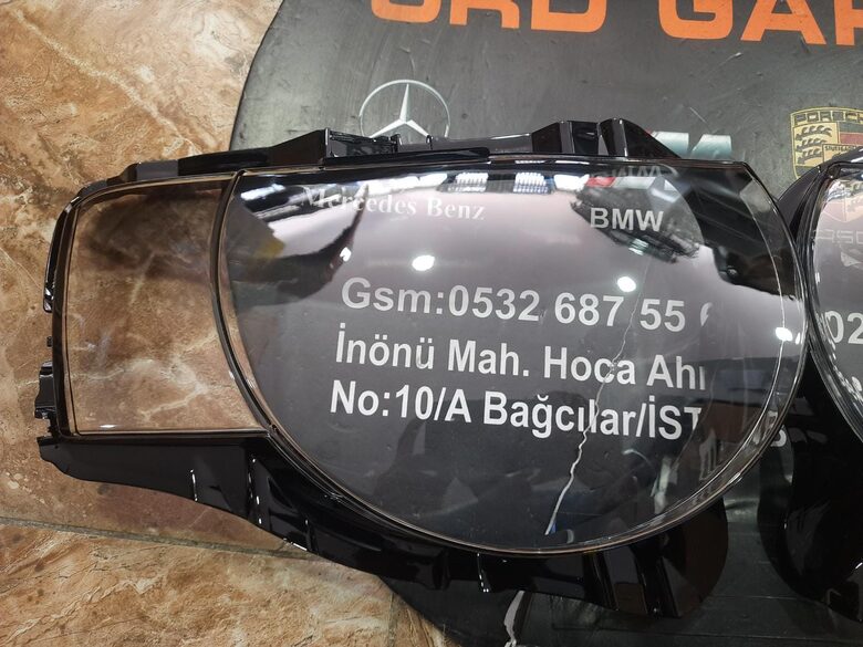 Defender 2020 2022 Sağ Sol Far Camı