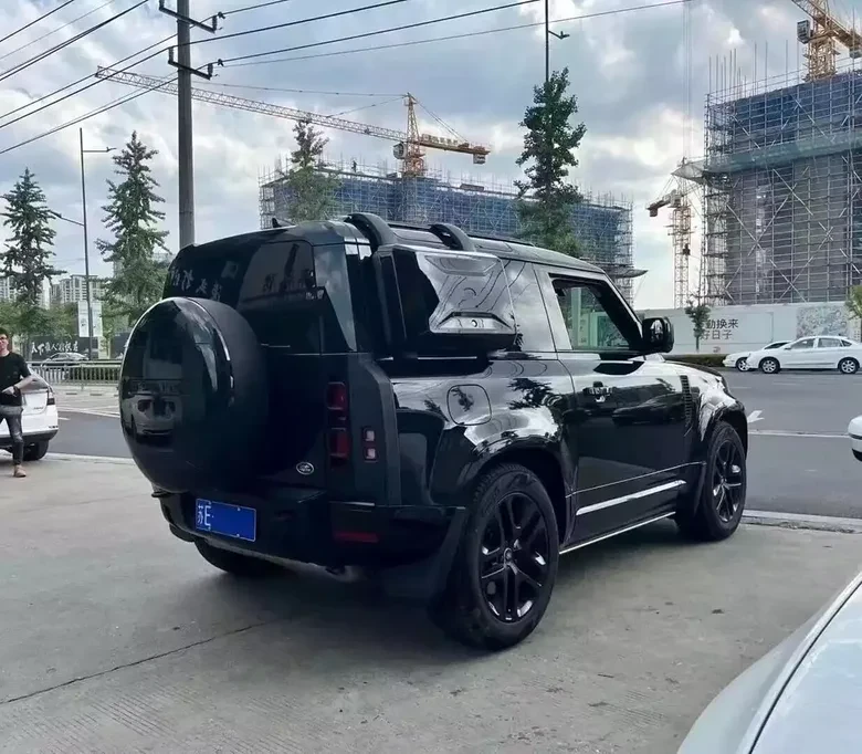 Defender Kapı Kaplamaları 90 Kasa 20-ON Piano Black