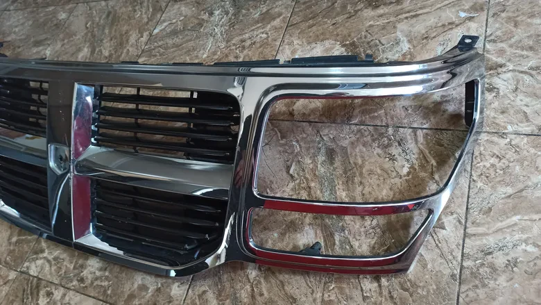Dodge Nitro Krom Panjur