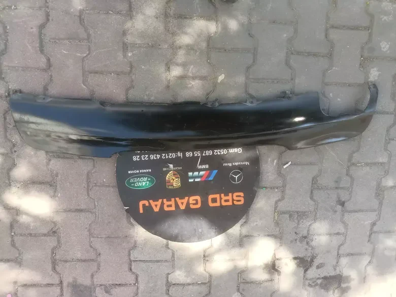 E90 Arka Tampon Difüzörü M 7906504