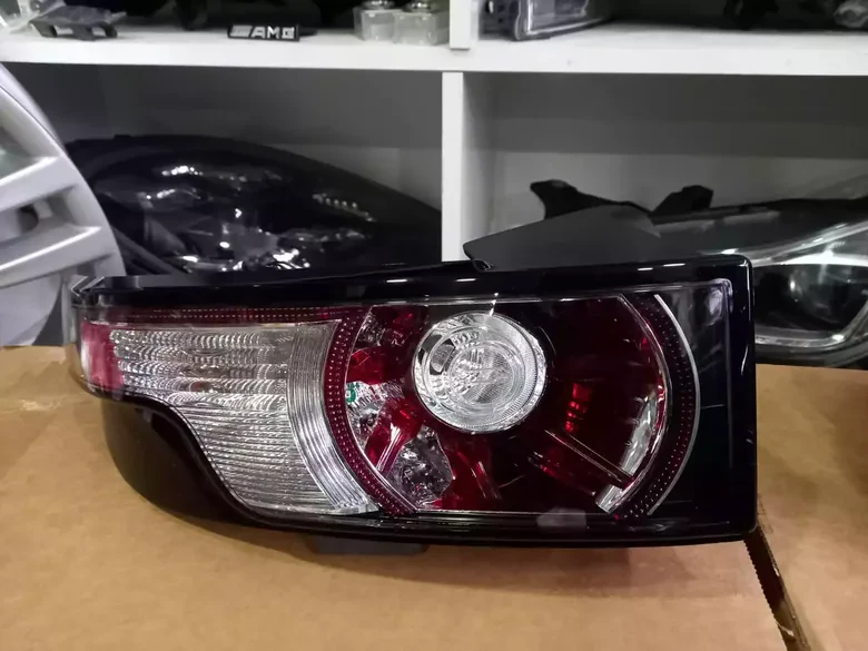 Evoque Sağ Sol LED Stop LR074813 LR074794 LR072649-648