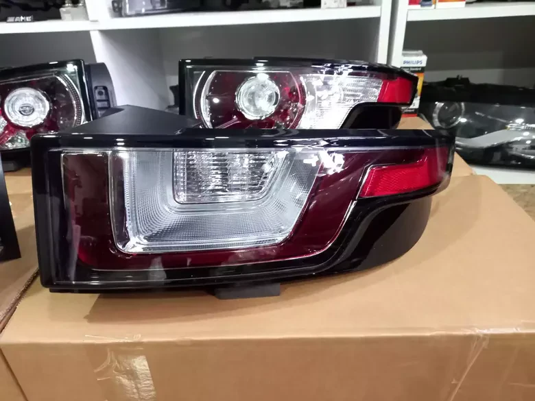 Evoque Sağ Sol LED Stop LR074813 LR074794 LR072649-648