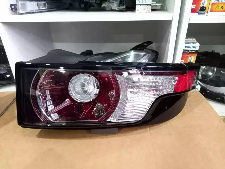 Evoque Sağ Sol LED Stop LR074813 LR074794 LR072649-648