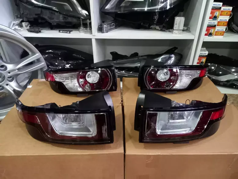 Evoque Sağ Sol LED Stop LR074813 LR074794 LR072649-648
