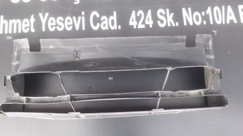 F20 F30 Radyatör Alt Bakaliti 7255414
