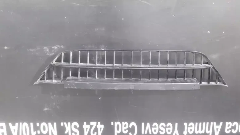 Fiat Lınea Ön Tampon Alt Izgarası 735543263