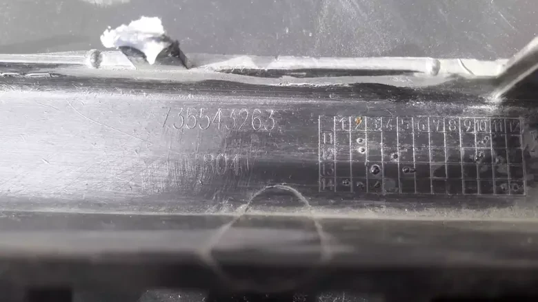 Fiat Lınea Ön Tampon Alt Izgarası 735543263