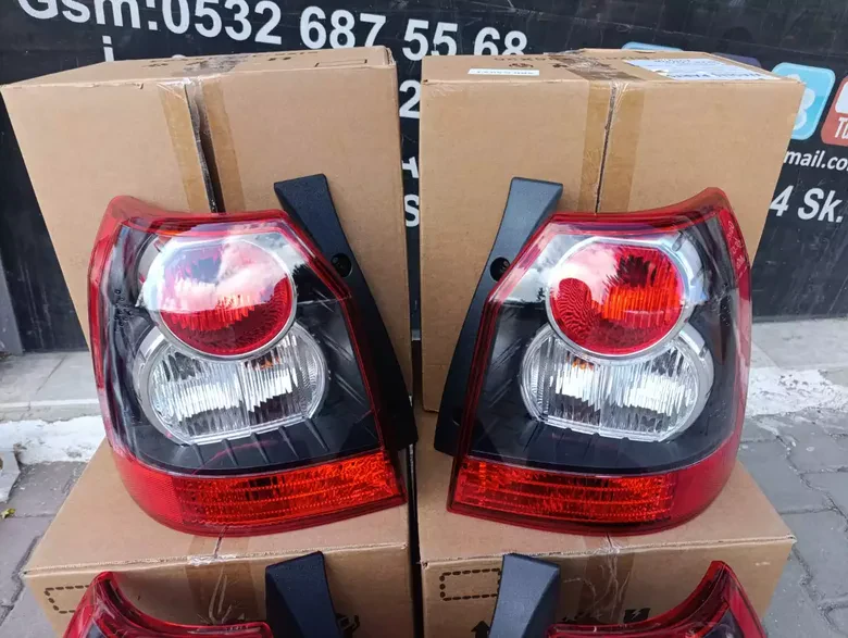 Freelander 2 2010- Sağ Sol Stop LR023968 LR023971