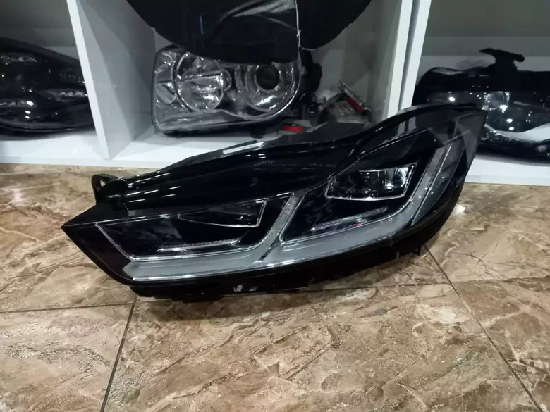 Jaguar Sol LED Far J9D313W030