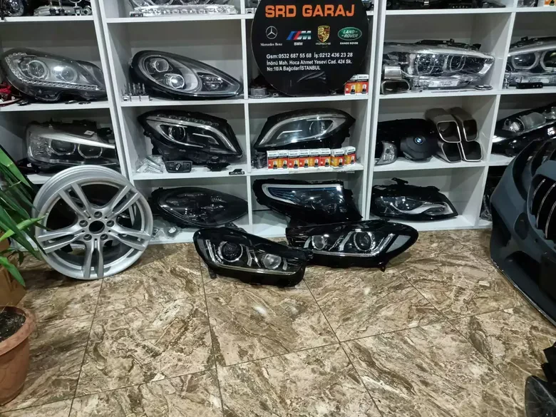 Jaguar Xe Sag Sol LED Zenon Far