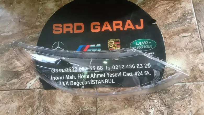 Kia Sportage 2011- Sağ Far Camı