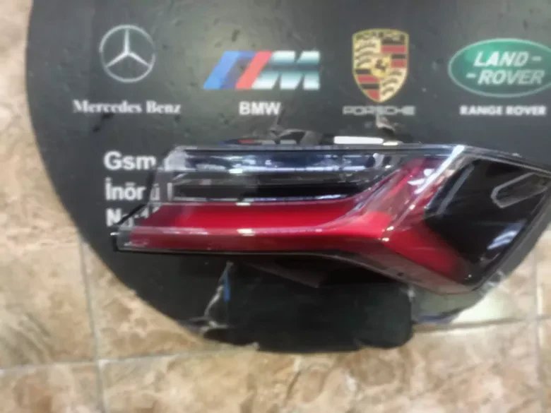 Lamborghini Urus Sağ Stop Orjinal Çıkma Hatasız 4ML945070