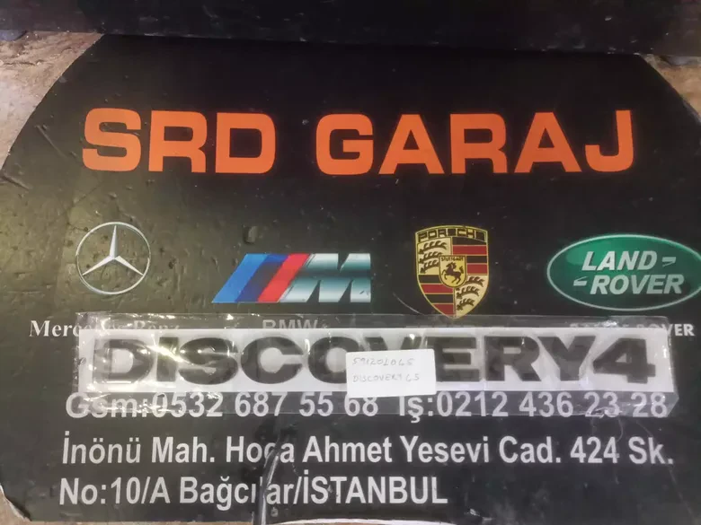 Land Rover Discovery 4 Kaput Yazısı Siyah