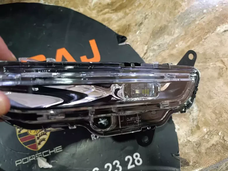 Land Rover Evoque 2020- L551 Sağ Sol Sis Farı LR116033 LR116034