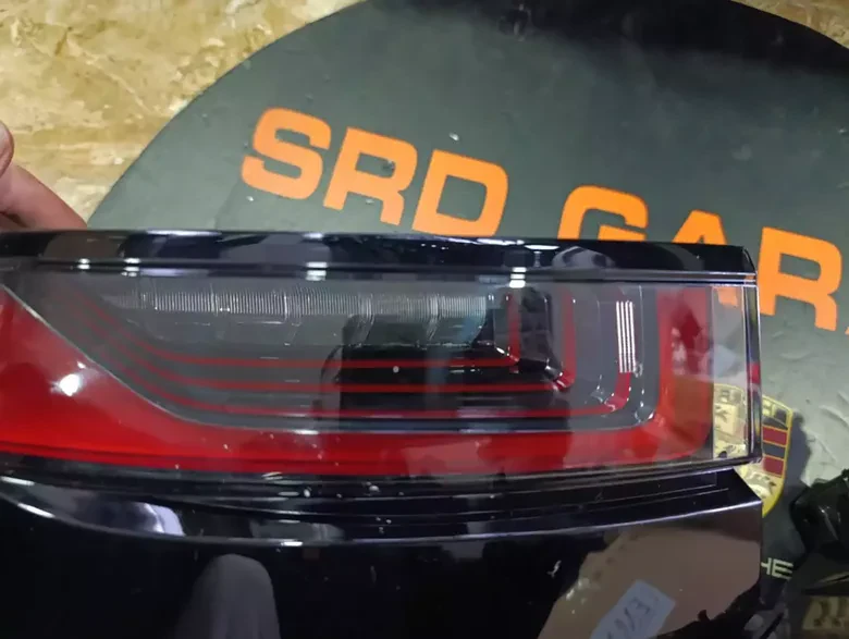 Land Rover Evoque 2020- Sağ Sol Stop LR128379 LR128386