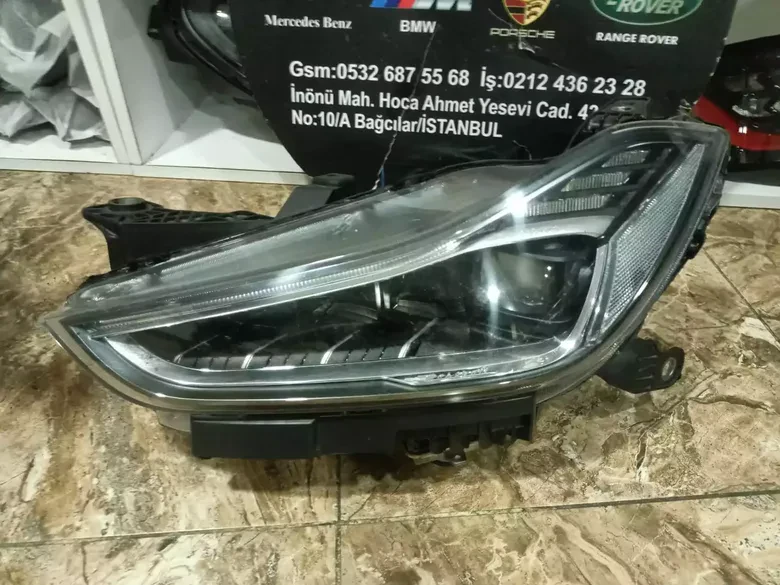 Maserati Ghibli LED Far