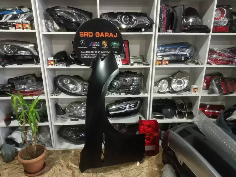 Maserati Ghibli Sağ Çamurluk Sıfır Yansanayi