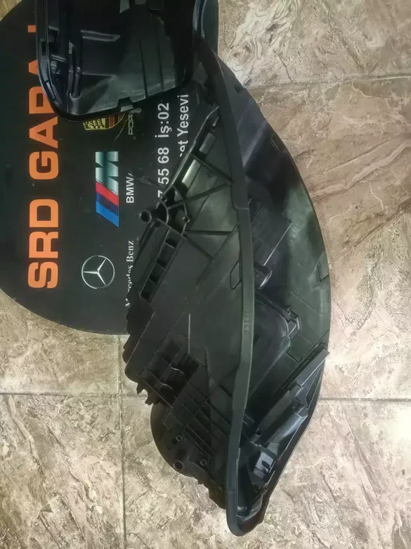Mercedes A Serisi W177 2022-25 Sağ Sol Far Kasası