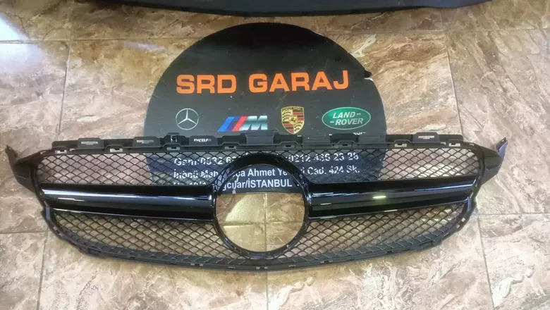 Mercedes C Serisi W205 2014-18 C63 Siyah Panjur