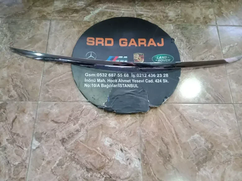 Mercedes C Serisi W205 Arka Bagaj Nikelajı 2057430000