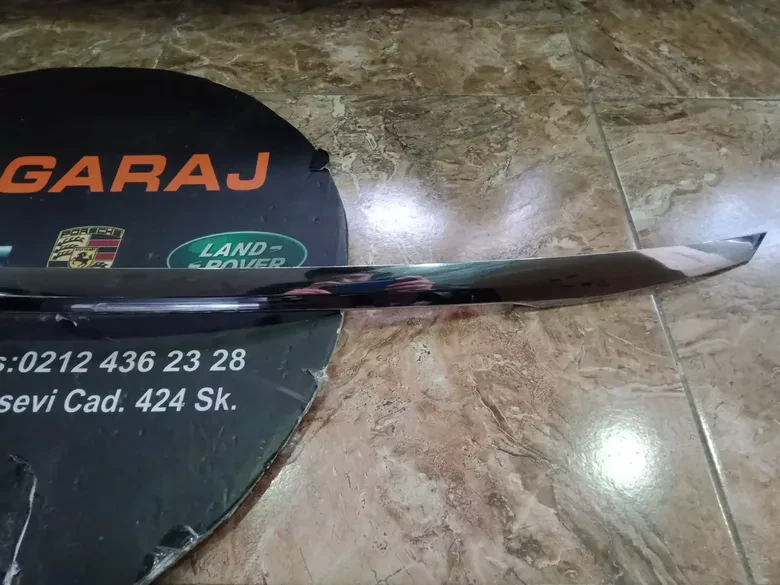 Mercedes C Serisi W205 Arka Bagaj Nikelajı 2057430000