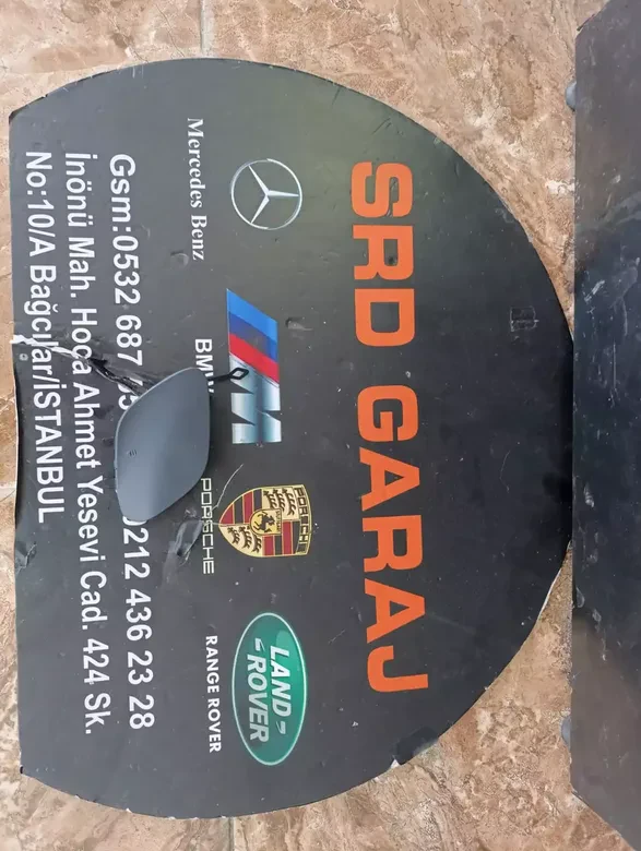 Mercedes C Serisi W205 C63 Ön Çeki Demir Kapağı