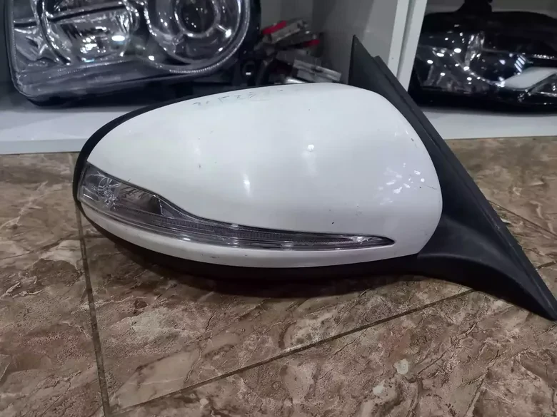Mercedes C Serisi W205 Sağ Katlanır Ayna A2058104002