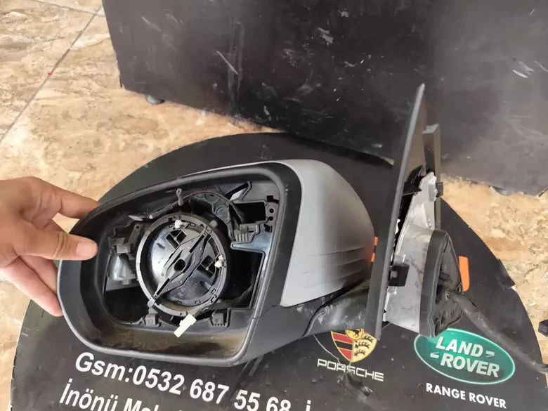 Mercedes C Serisi W205 Sol Ayna A2058103902