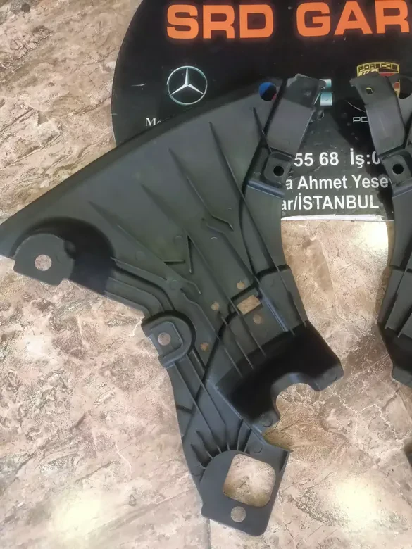 Mercedes C Serisi W206 AMG Kürek Bakaliti A2065202400 A2065202300