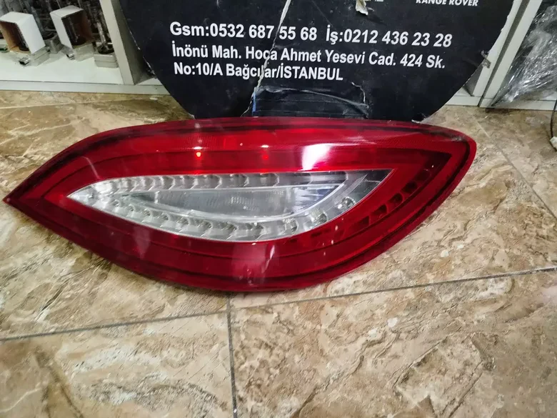 Mercedes CLS W218 Sağ Stop 2189067800