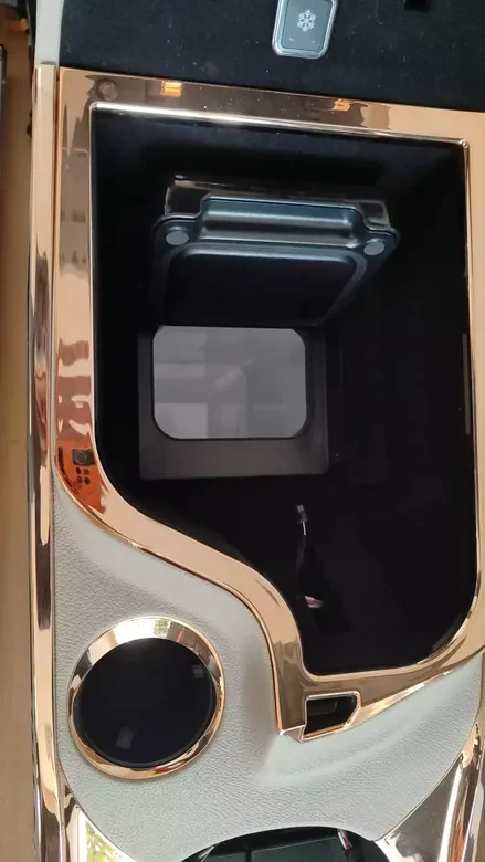 Mercedes Maybach Orta Konsol