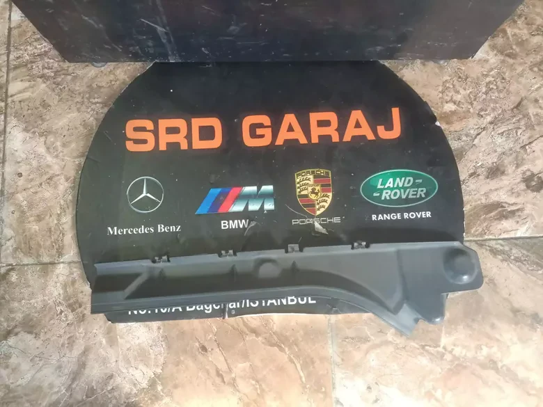 Mercedes S Serisi W221 Sağ Çamurluk Braketi A2218890325