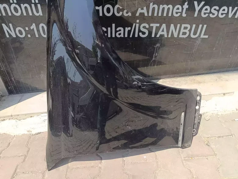 Mercedes S Serisi W221 Sağ Çamurluk Sökme Hatasız Boyasız