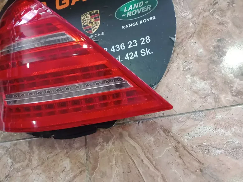 Mercedes S Serisi W221 Sol Stop Çıkma Orj 2218201364