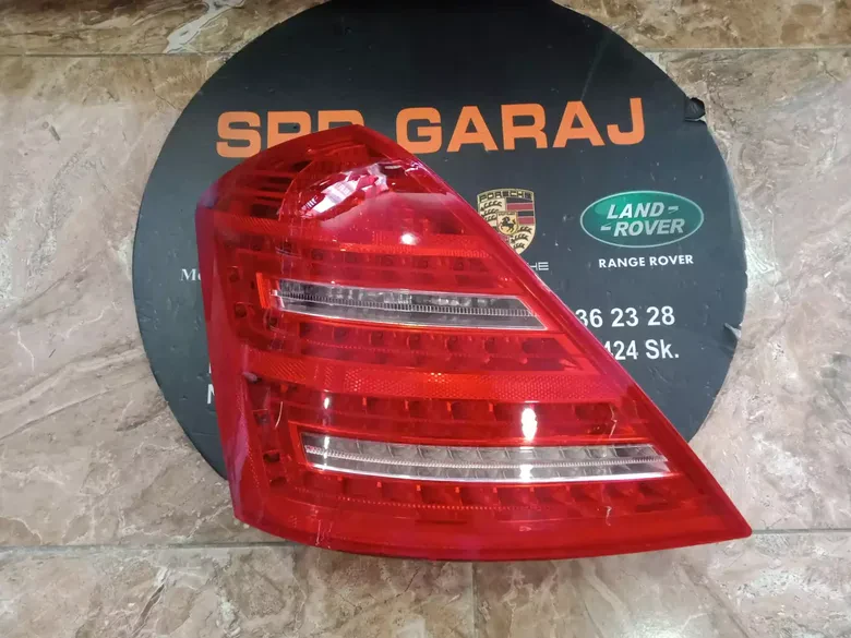 Mercedes S Serisi W221 Sol Stop Çıkma Orj 2218201364